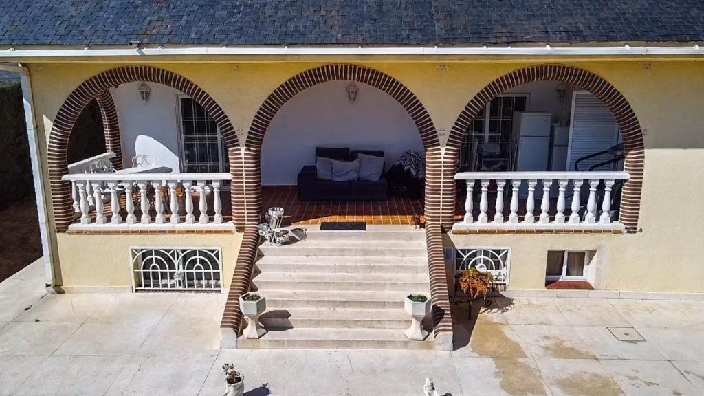 Villa Quiroga Villaviciosa de Odón Exteriér fotografie